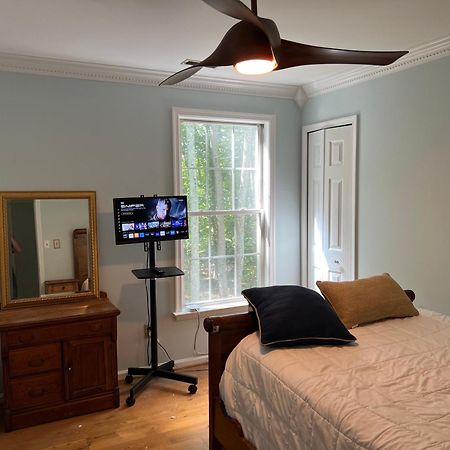 The Compass Rose By Leavetown Vacations Vila Annapolis Exterior foto